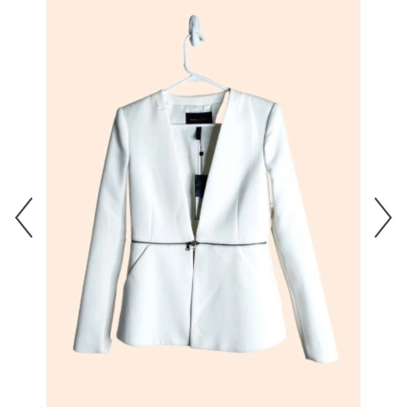 New BCBGMaxAzria White Zipper Blazer